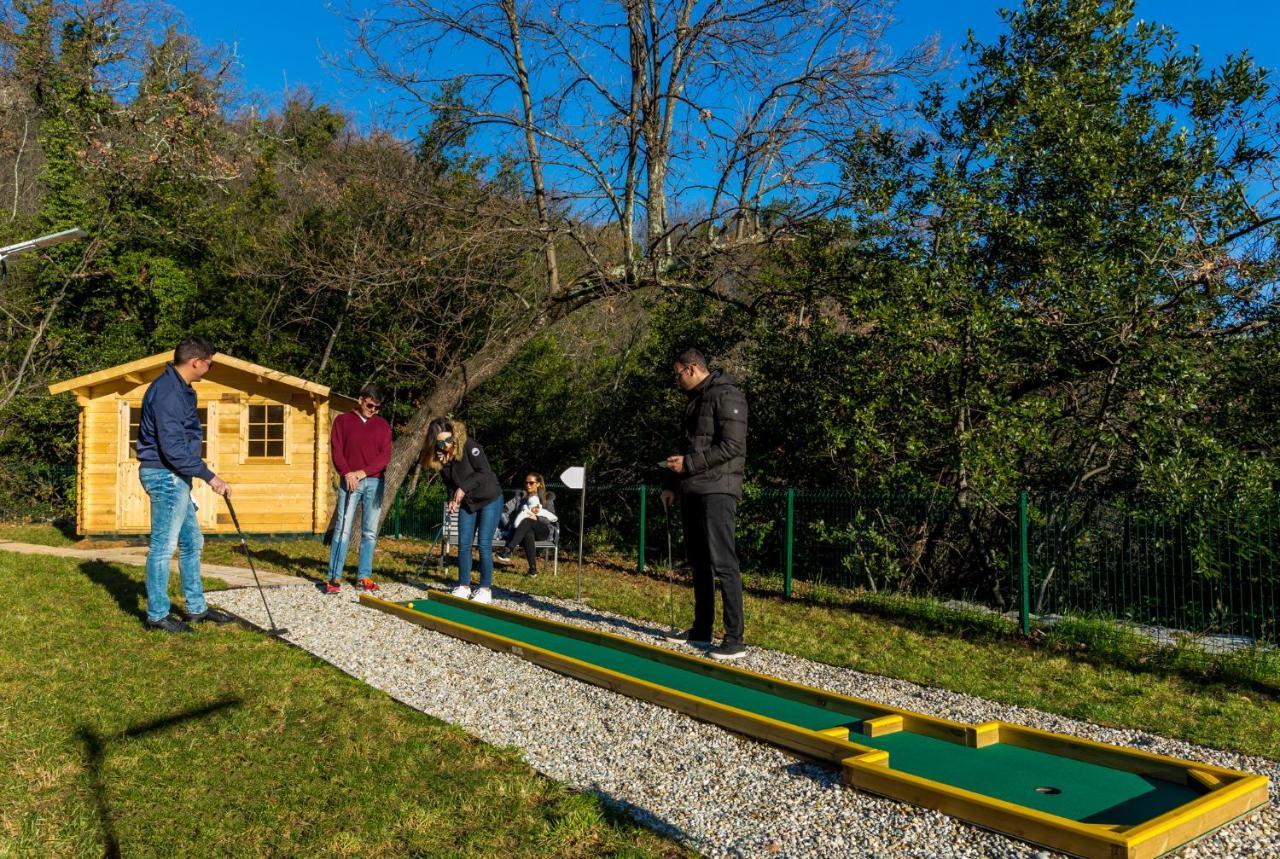 Villa Altavista - Seaview & Relax With Heated Pool & Minigolf Opatija Extérieur photo