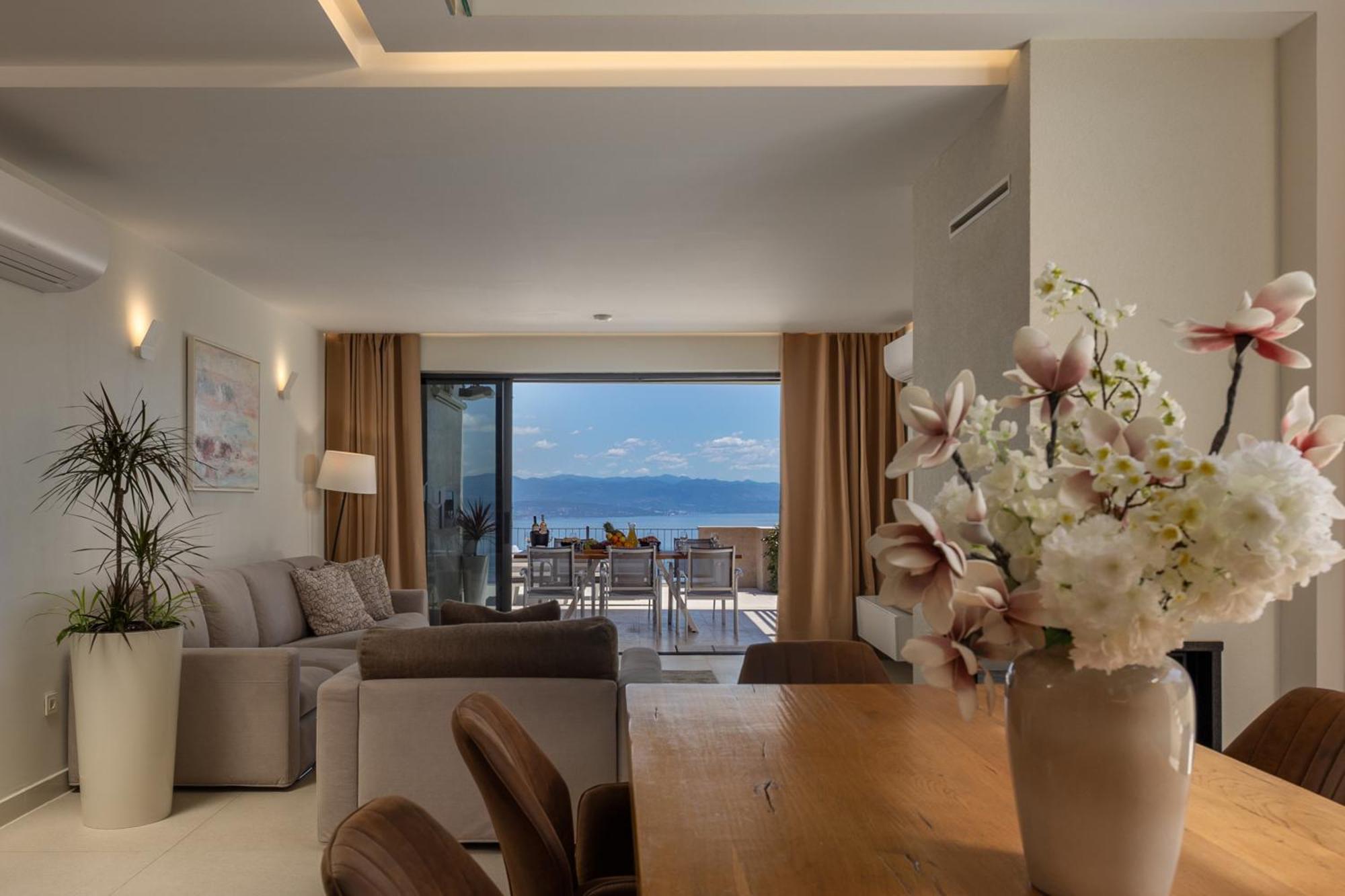 Villa Altavista - Seaview & Relax With Heated Pool & Minigolf Opatija Extérieur photo